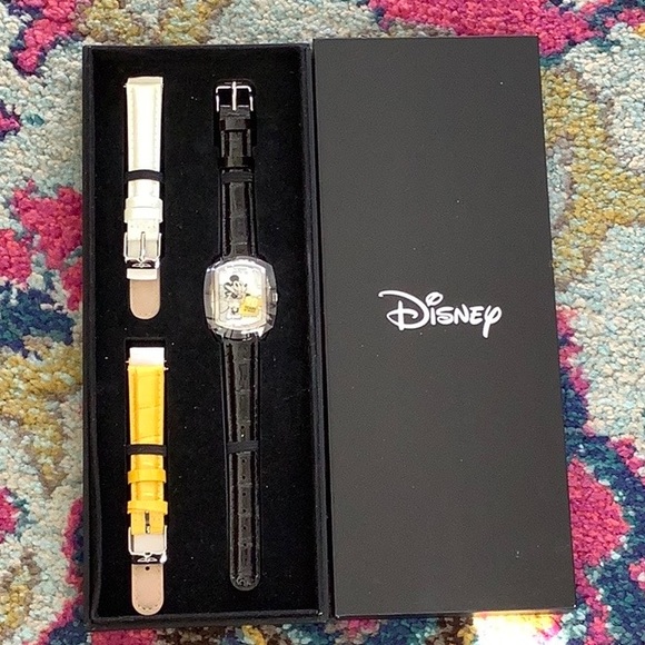 Invicta Disney Mickey Mouse Watch - Picture 6 of 6